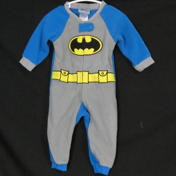 DC SUPER FRIENDS | 12 months | Batman Fleece Zip-Up Pajama Onesie - Picture 1 of 14